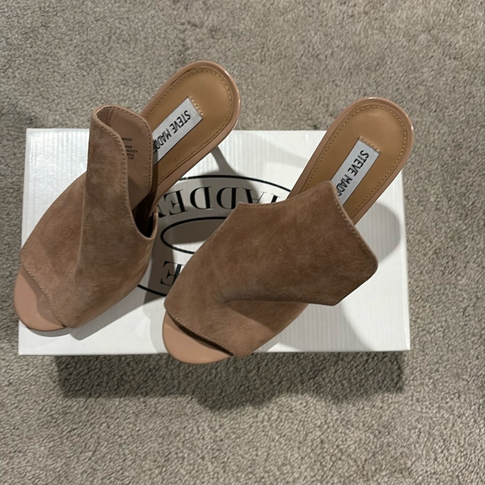 Steve Madden *Tan - slightly Used* Sinful Sandals